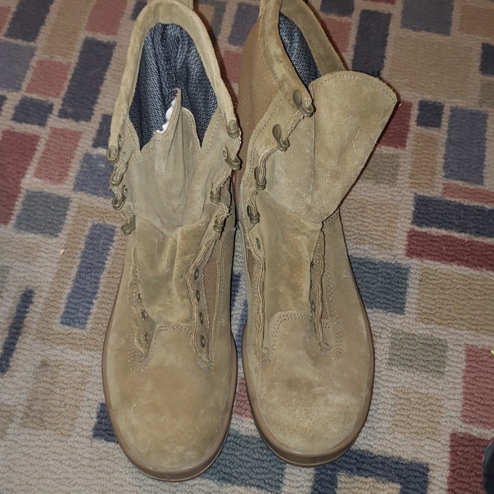 Army combat boots